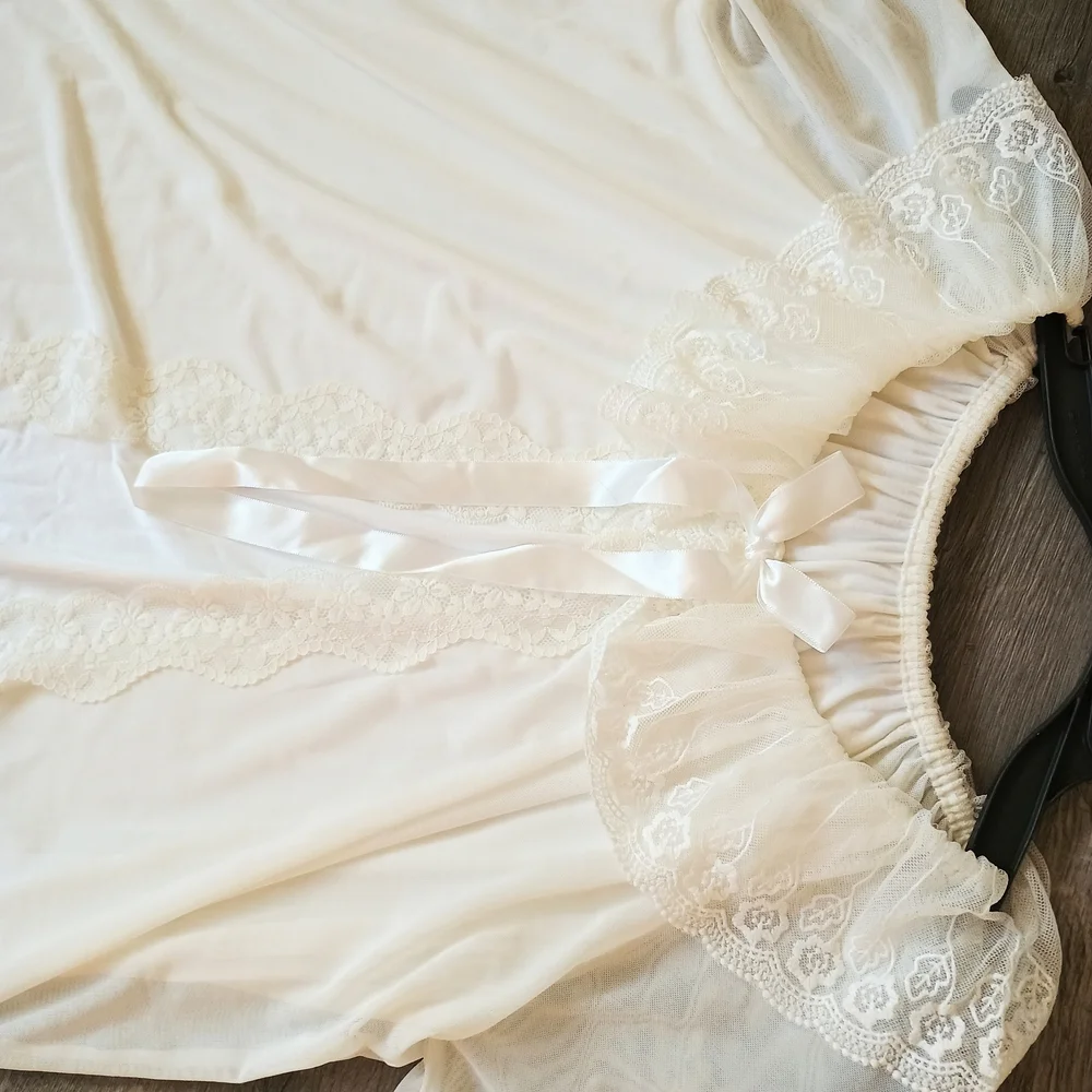 Like new, vintage style, white, double layer nightie, womens intimates, fairy - Picture 4 of 16